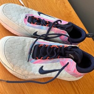 Mens or women’s Nike Court Zoom NXT